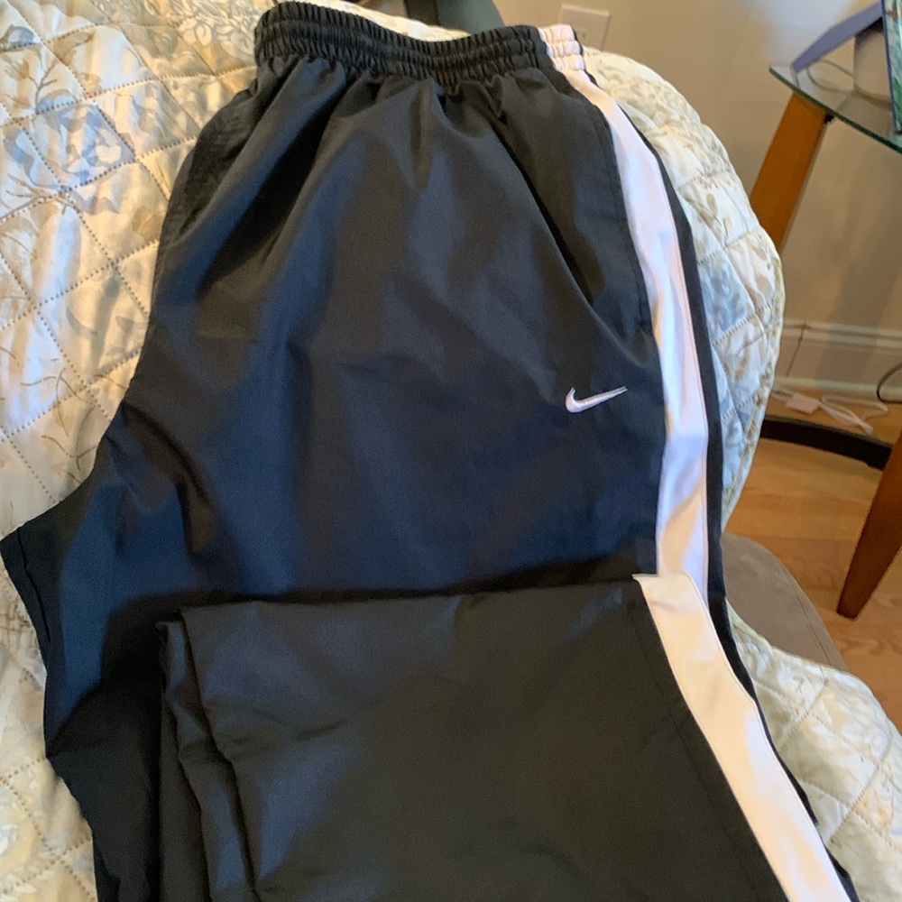 Mens Nike nylon pants size XL